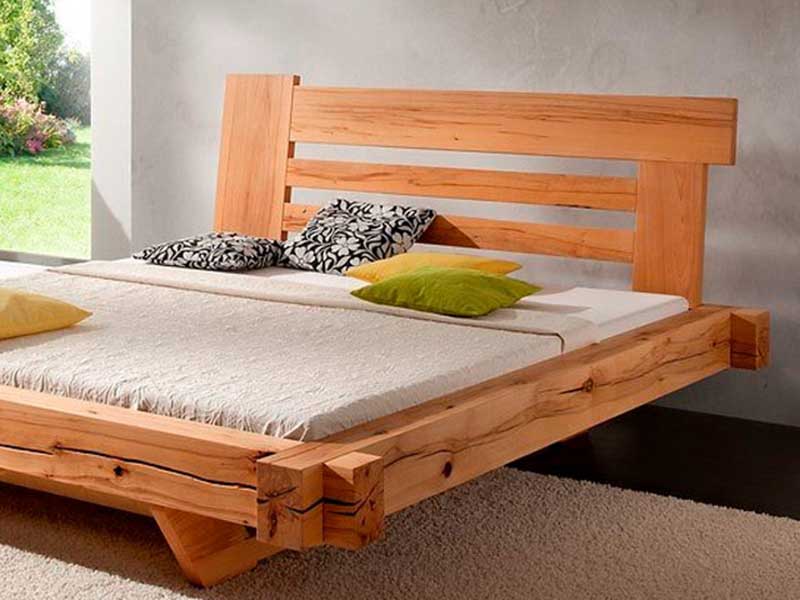 Couchtisch aus der Schreinerei Geiger in EschenloheBalkenbett aus der Schreinerei Geiger in Eschenlohe Balkenbett aus der Schreinerei Geiger in Eschenlohe