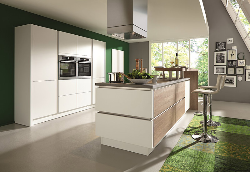 Moderne Einbauküche Schreinerei Geiger in Eschenlohe Moderne Einbauküche Schreinerei Geiger in Eschenlohe